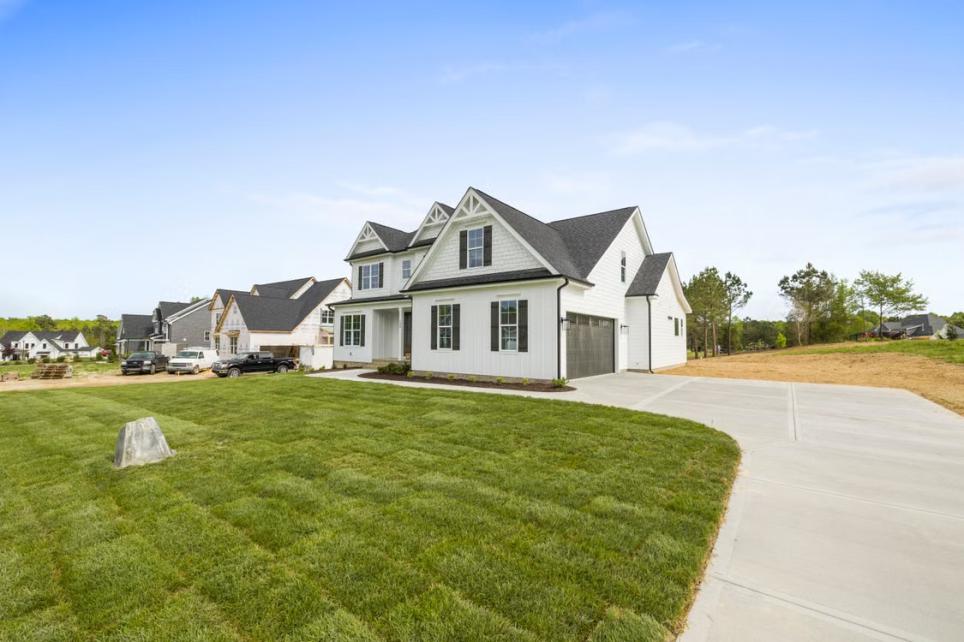 An image of a house in the suburbs